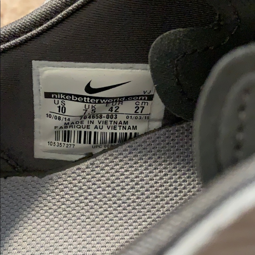 Nike Zoom Fit Tennis Shoes - Picture 6 of 6